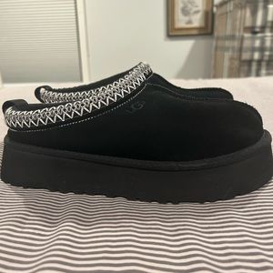 Ugg Women Tazz Slippers, Black, Size 8